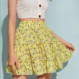ROMWE ditzy floral flowy miniskirt